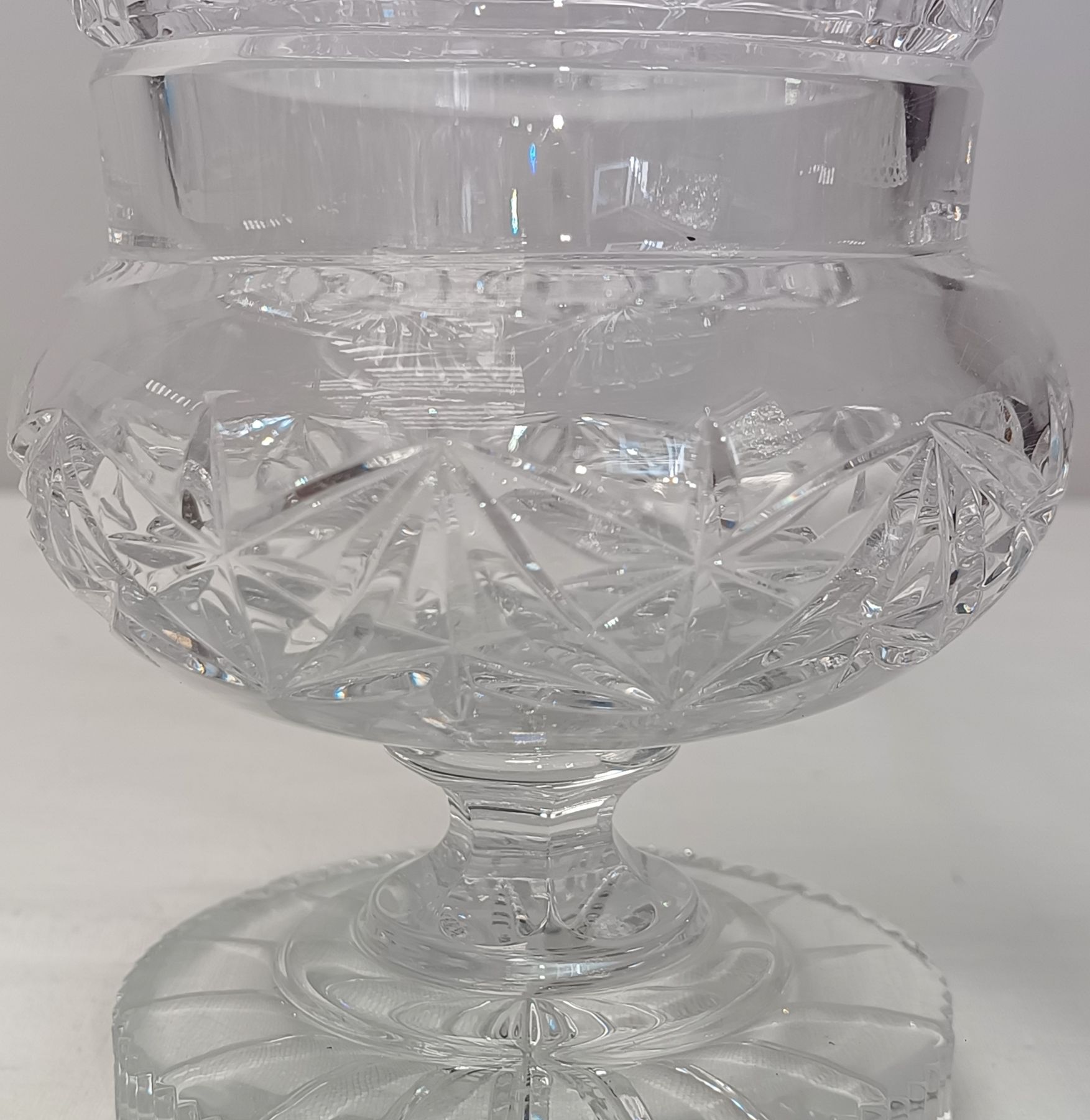 Grande coupe ancienne en cristal taille vase