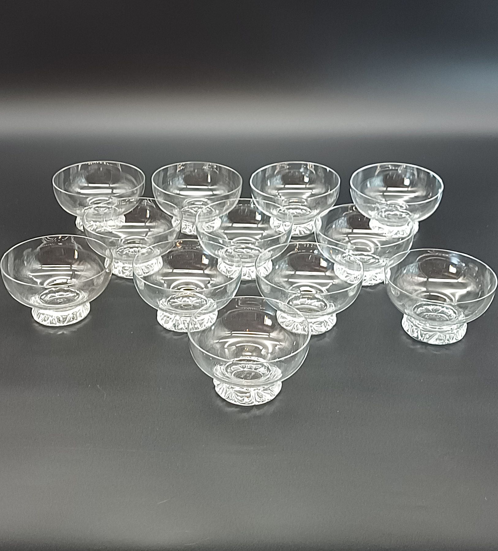 Série de 12 coupes à dessert / glace en cristal - Daum Nancy France - Circa 1950