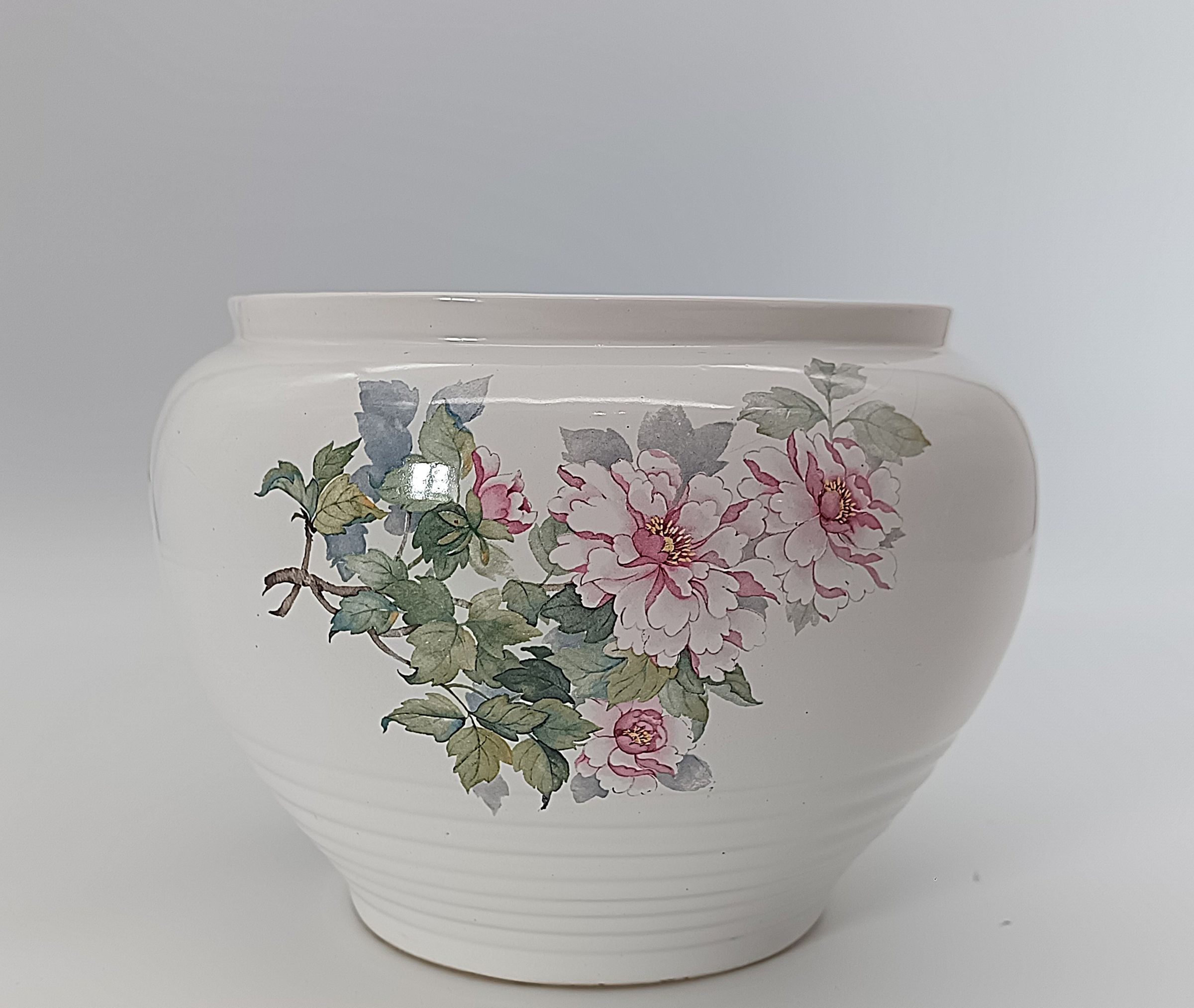 Grand Cache-Pot Vintage en Céramique Bouc-Cérame France – Décor Pivoines (Ø 23 cm)