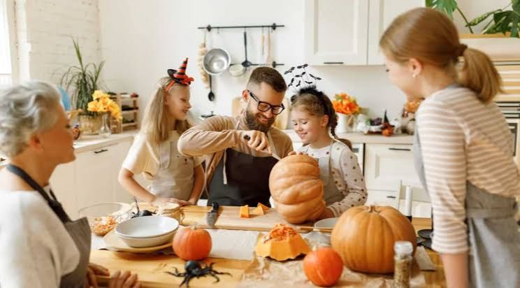 Activité décoration d’Halloween à la Québécoise (Citrouilles/Jack-O-Lanterns !)