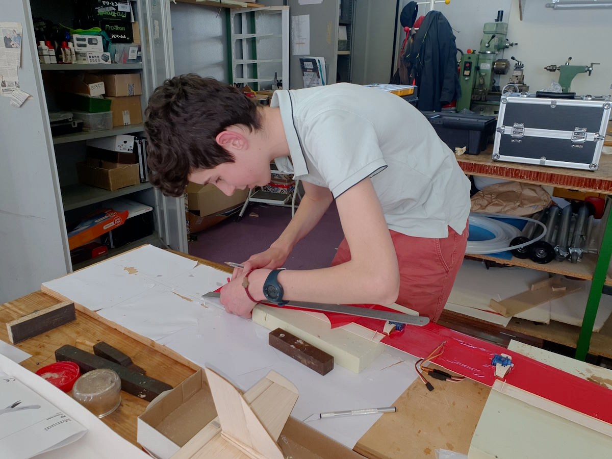 2Ecole construction Colomban