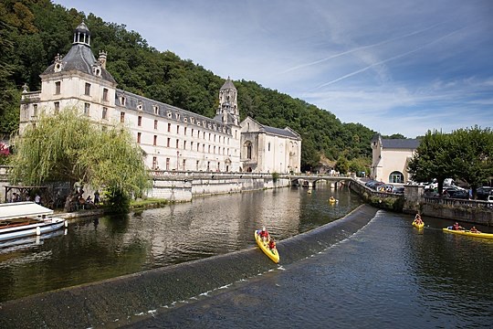 MARCHE NORDIQUE EN PÉRIGORD VERT