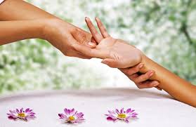 Initiation au Massage de Bien-Être : Bras et Mains