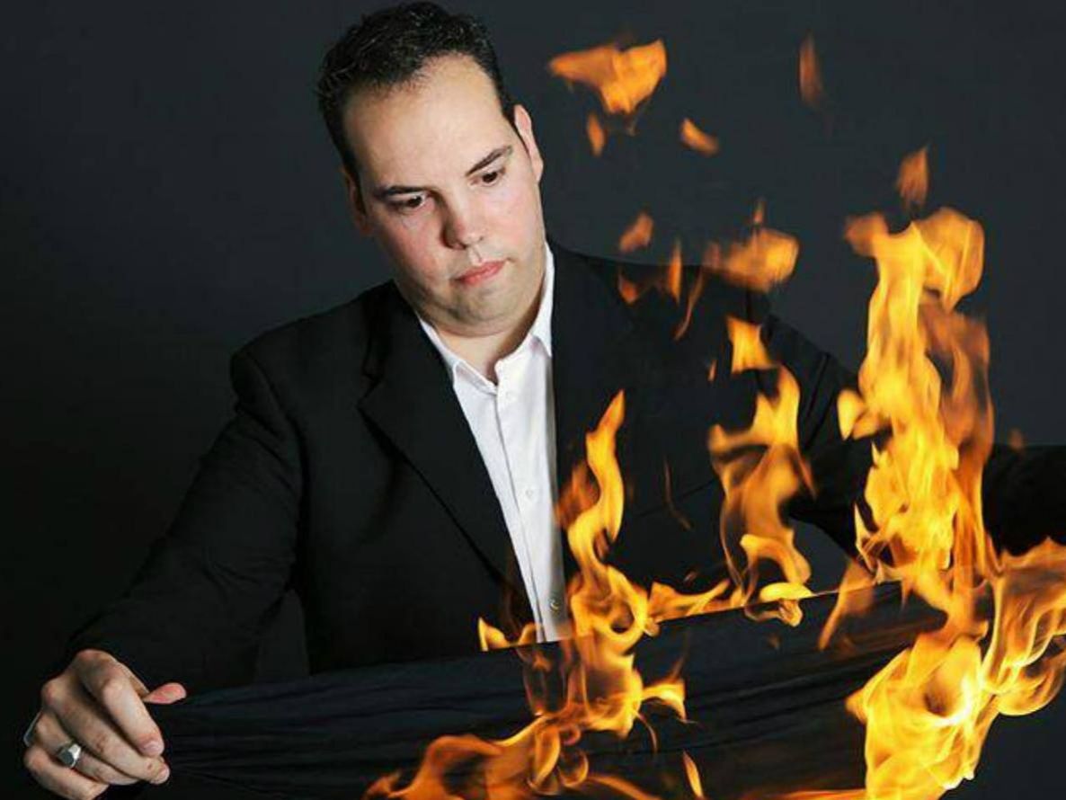 La Magie du Feu - Bruno Monjal