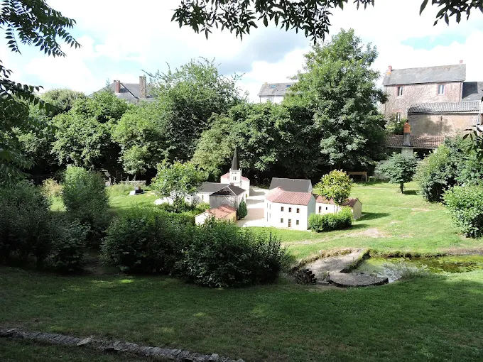 Balade à Corcoué-sur-Logne et visite de la maison de l'eau