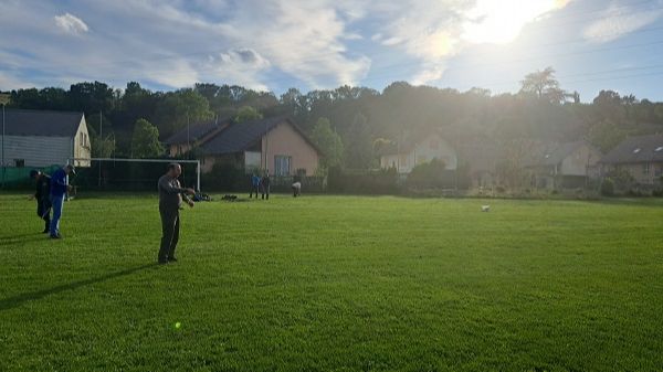 Reprise du casting au stade Mager : Précision et poignet de fer !