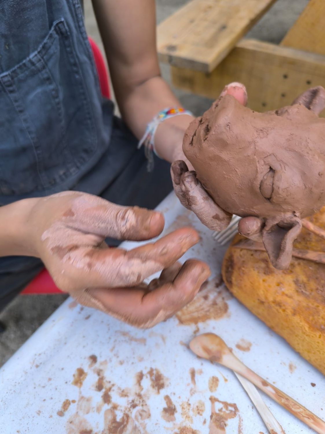 Barro, cuentos y cantos - Atelier / goûter créatif & bilingüe 4-9 ans