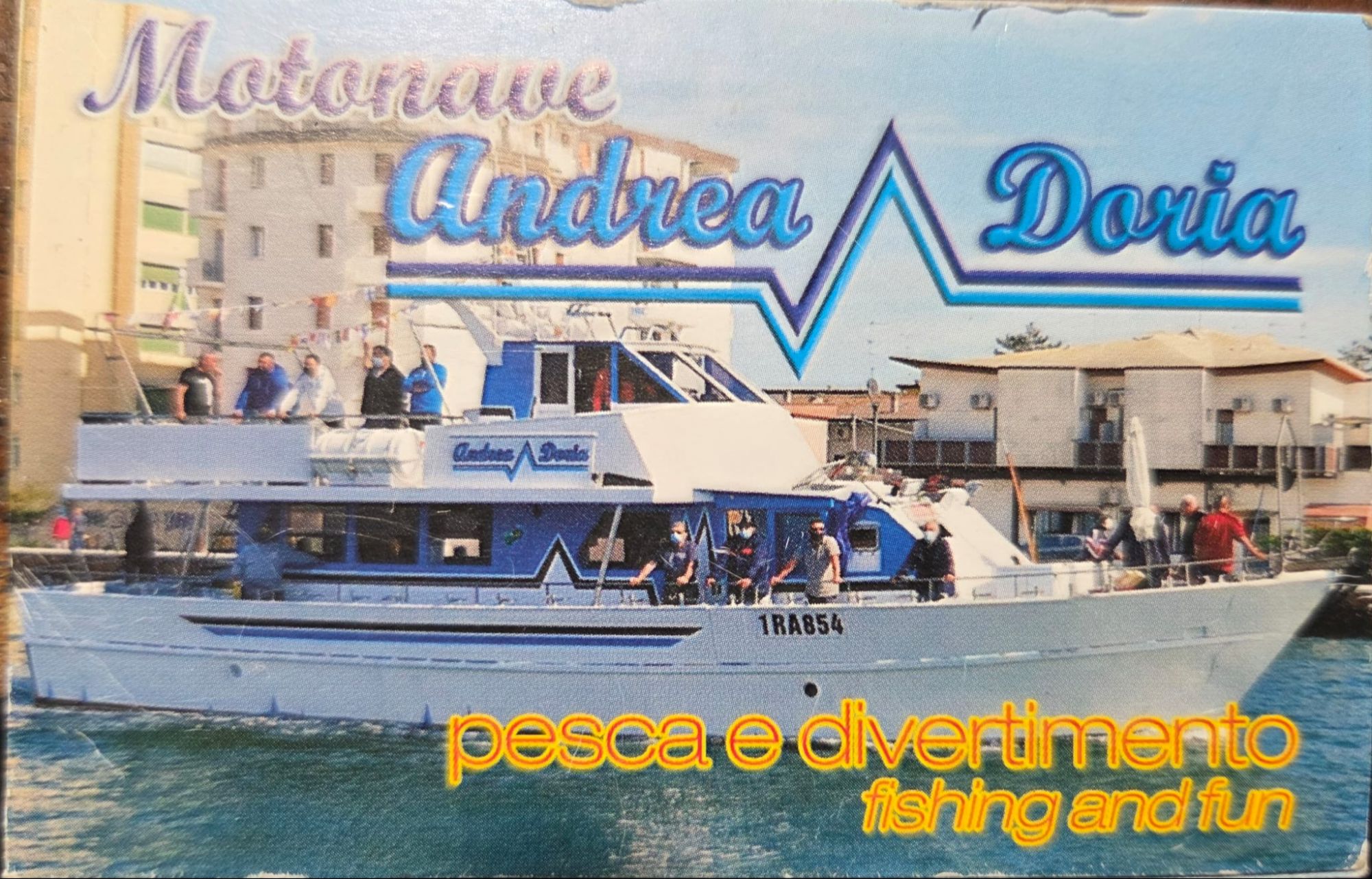 Pesca allo sgombro in motonave 06/09/2026